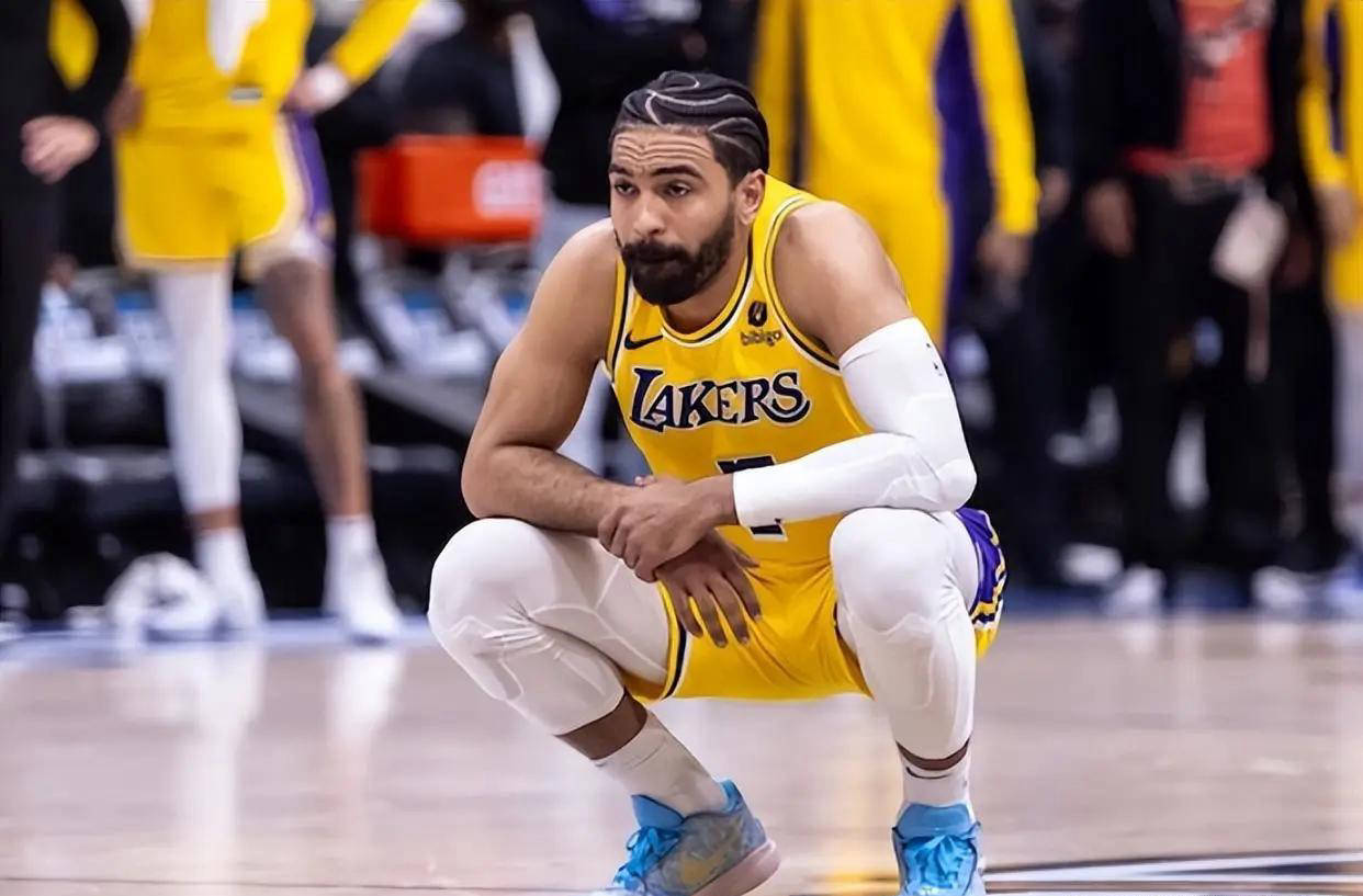 kaiyun-包含NBA总决赛赛前再迎强敌；洛杉矶湖人止住颓势；主帅态度：气氛紧张；数据趋势出现新变化的词条