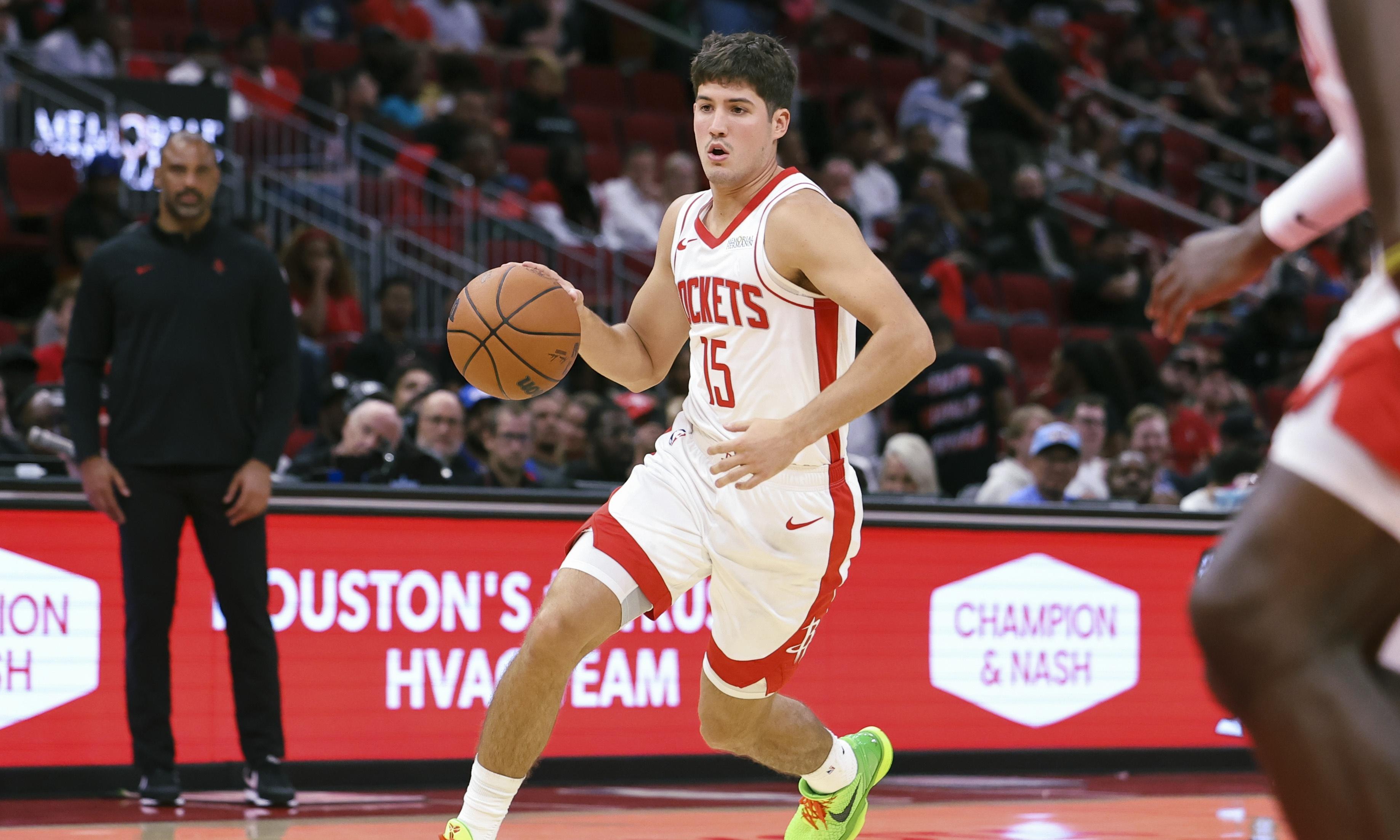 开云体育官网-关于转折点！勒沃库森扳平良机，NBA总决赛关键时刻攻防权衡，赛场秩序良好，轮换策略成焦点的信息