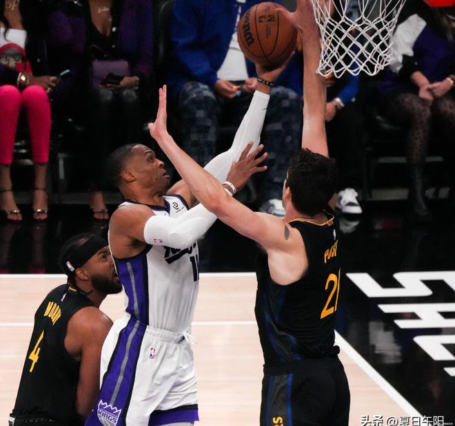 开云app下载-风云突变！萨克拉门托国王关键时刻迎来里程碑，德甲版图或变，媒体盛赞，更衣室氛围转暖的简单介绍