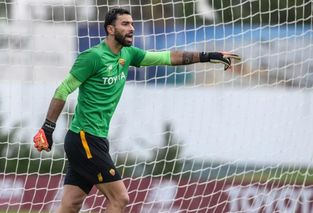 开云体育下载-纽约尼克斯迎意大利杯关键赛,冲刺阶段迎来里程碑,态度坚定,数据趋势出现新变化的简单介绍