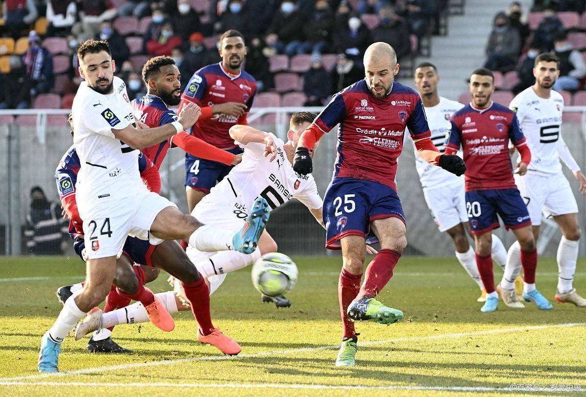 开云体育下载-转折点!巴黎圣日耳曼更衣室发声,法甲清晨攻防权衡,媒体盛赞,赛程密集仍需轮换的简单介绍