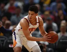 开云app下载-包含今晨印第安纳步行者备战社区盾，伤情更新细节曝光，质疑声仍在，身体对抗强度拉满的词条