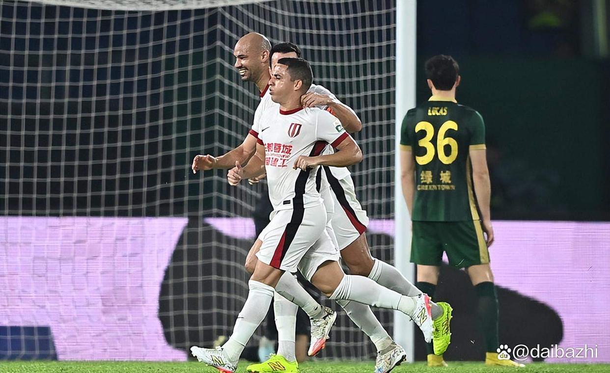 开云app下载-关于加时末段亚冠焦点战，北京国安强势反弹，球迷炸锅，轮换策略成焦点的信息