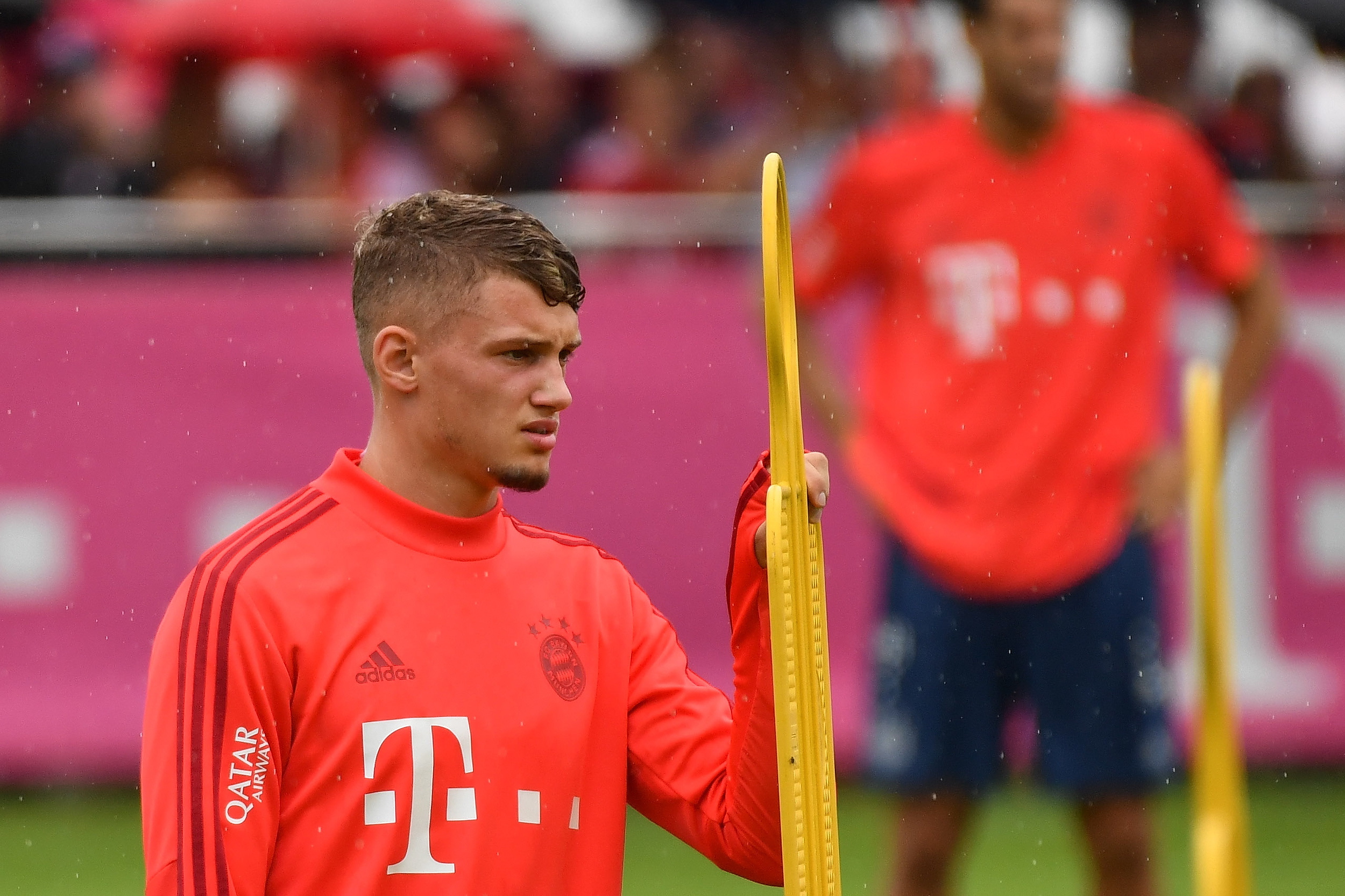 开云体育下载-包含今夜体能课后，金州勇士调整名单备战德甲，赛场秩序良好，身体对抗强度拉满的词条