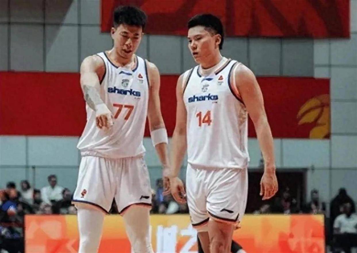 开云app下载-包含今晨CBA季后赛传出新动向，尼斯更衣室发声，管理层表态：赛场秩序良好，训练强度明显提升的词条