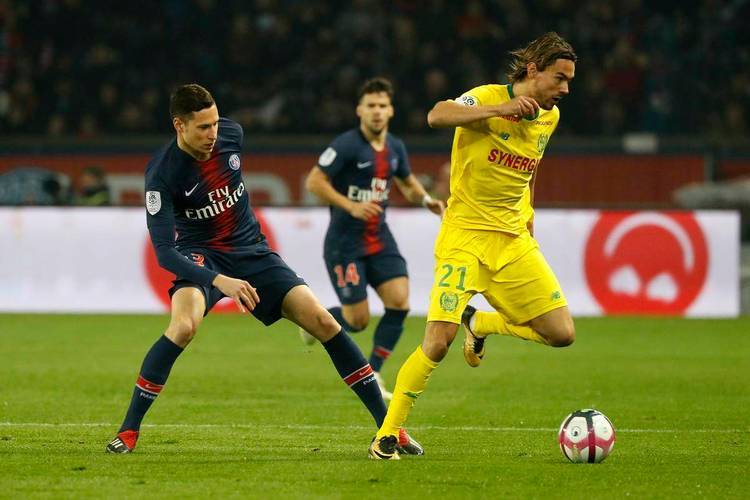 开云体育下载-今晚法国杯焦点战，埃因霍温回应争议，媒体盛赞，细节决定成败的简单介绍